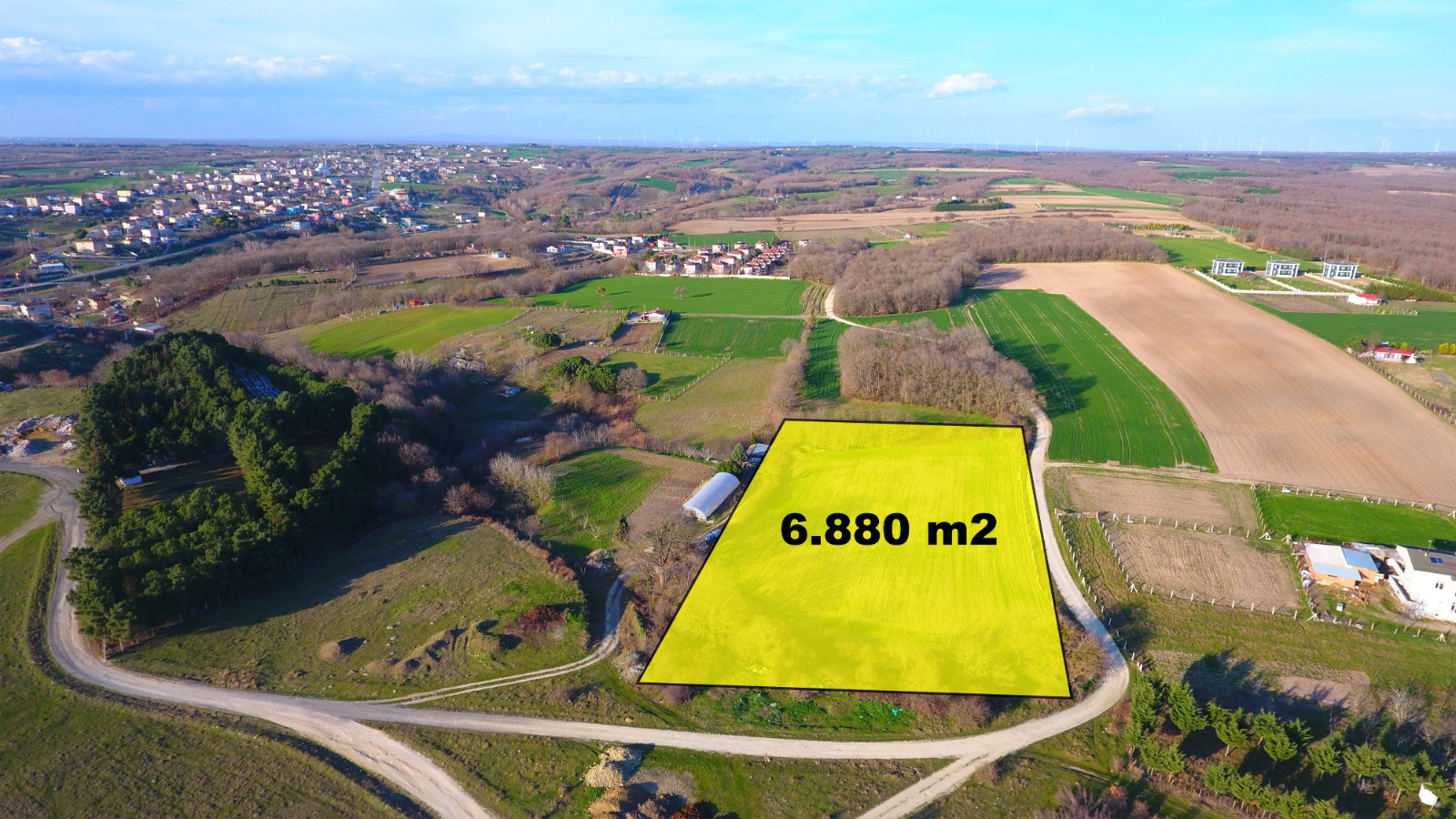 SİLİVRİ BÜYÜKÇAVUŞLU 6880M2 TARLA İMAR ALANINA SINIR KONUMDA 